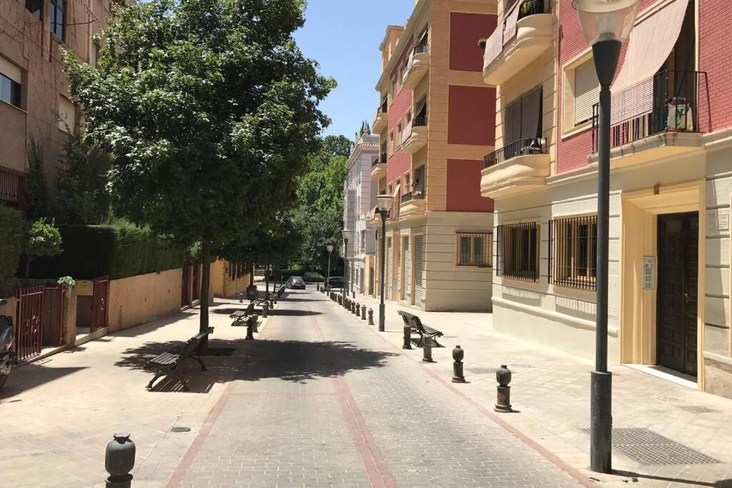 Precioso Piso En Paseo De La Bomba Free Parking Lägenhet Granada Exteriör bild